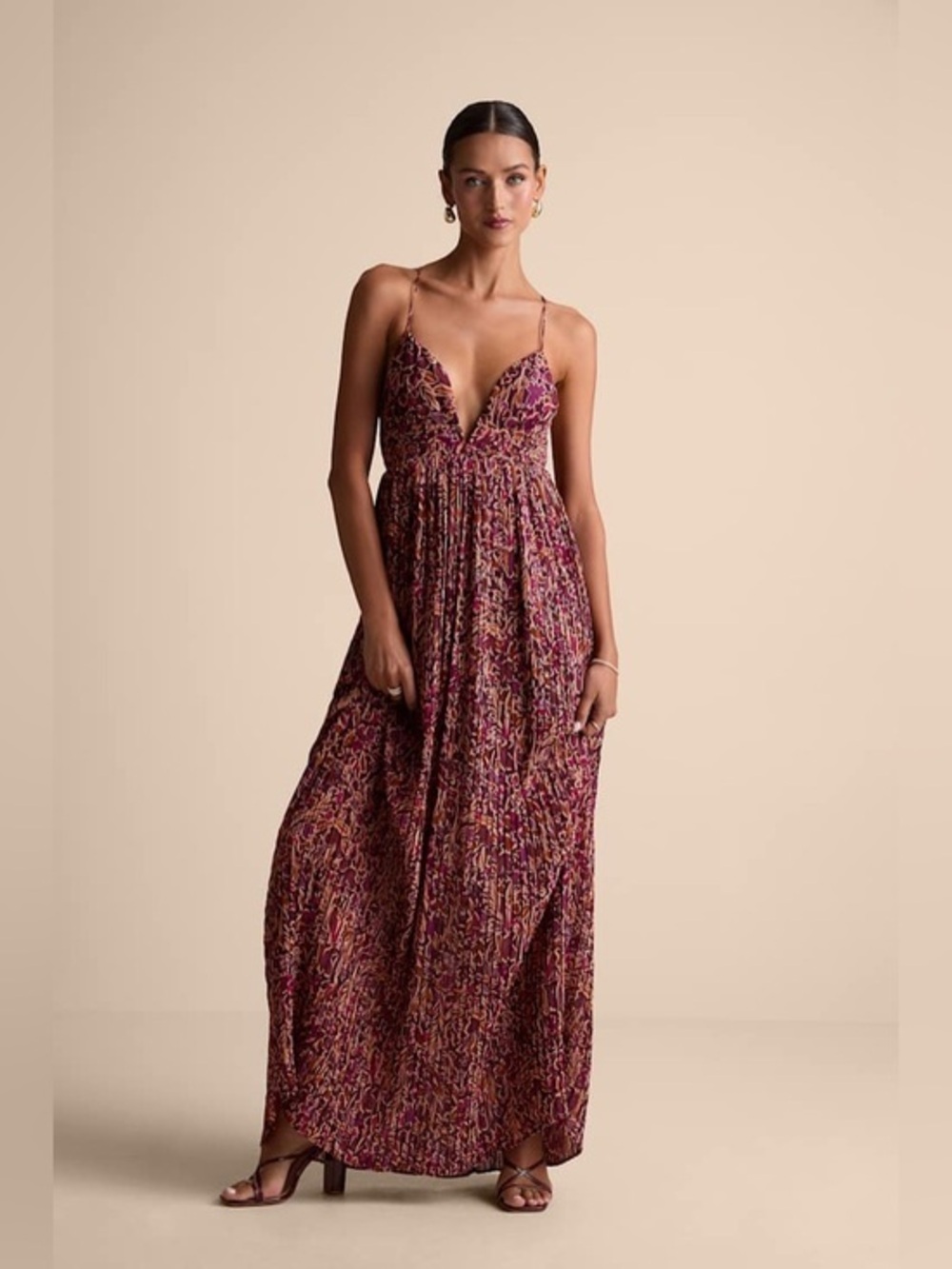 LULU’S KIT PLUM MULTI FLORAL PLEATED LACE UP MAXI DRESS